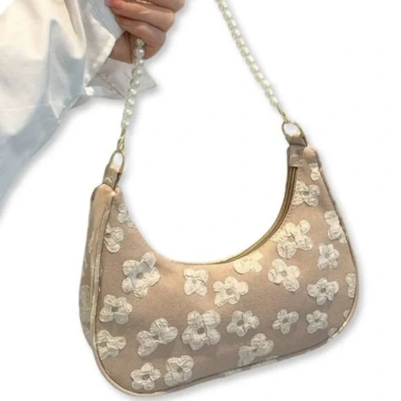 Floral Tan & Cream Floral Print Shoulder Bag with Pearl Chain Strap | NWT | - Picture 6 of 11